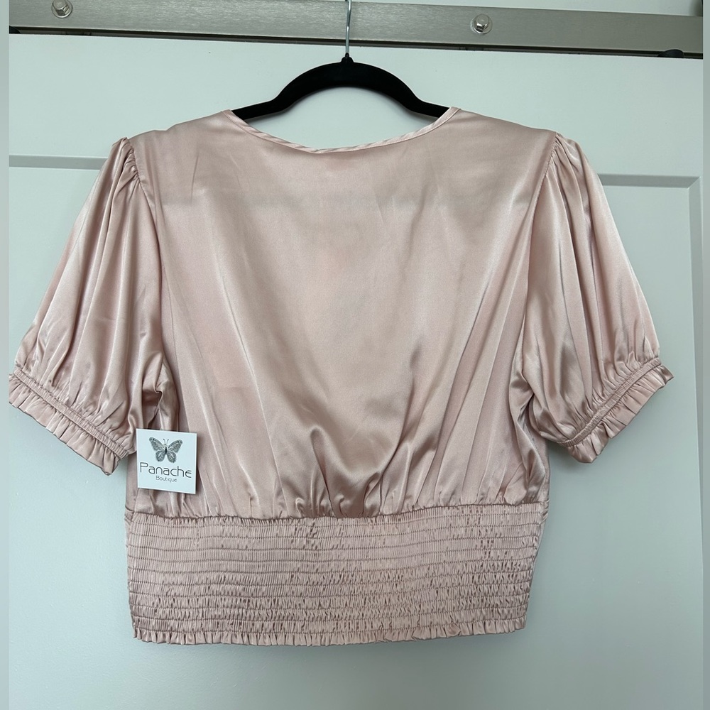 *NEW* Hem & Thread Top - Picture 3 of 5